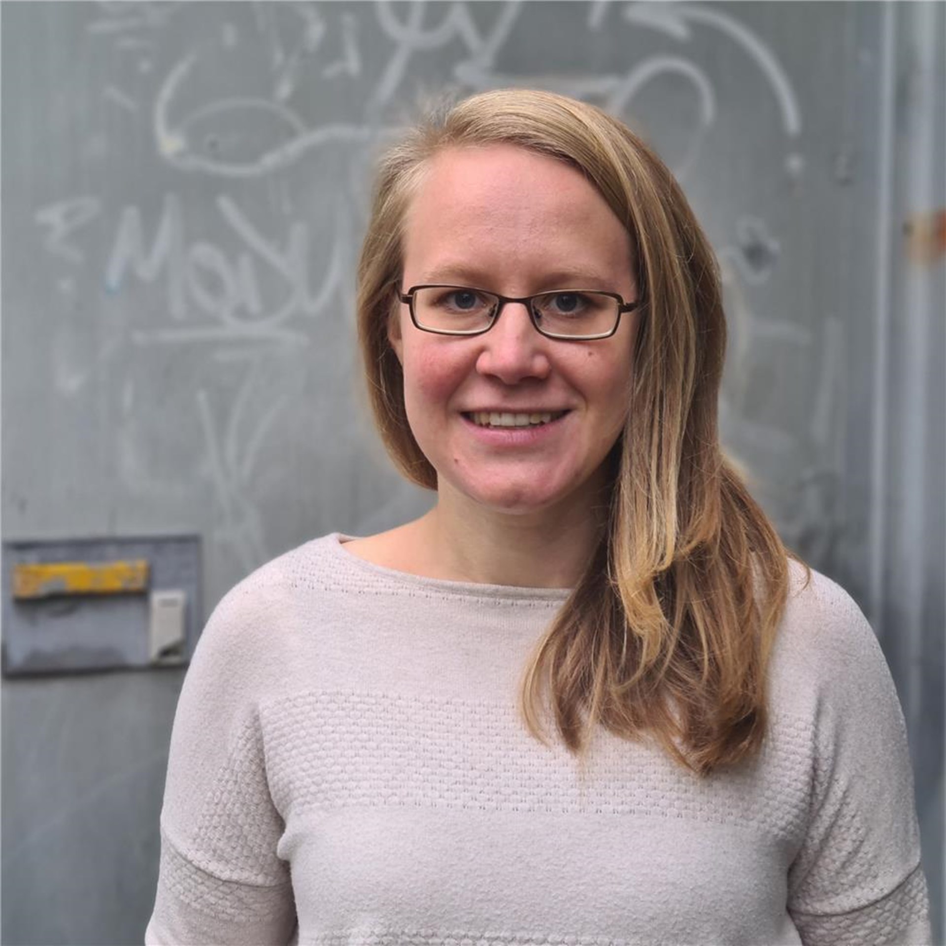 Portrait von Danielle Sommerfeld. 